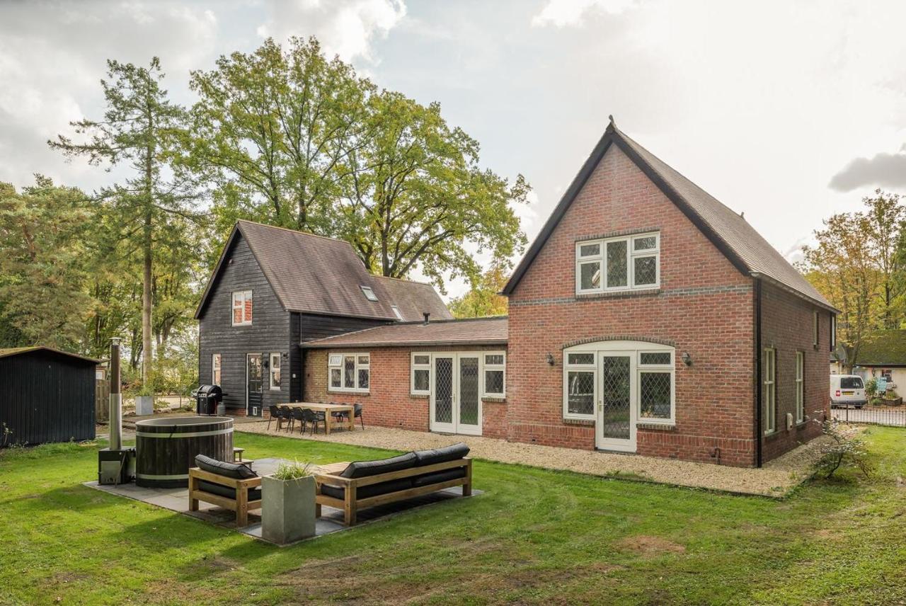 Zuidwolde  Beautiful English Villa With Hottub מראה חיצוני תמונה